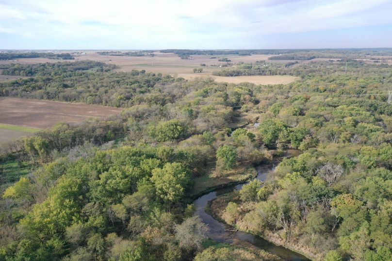 AC0C4EB7C731376A4C9185F8F04675A8