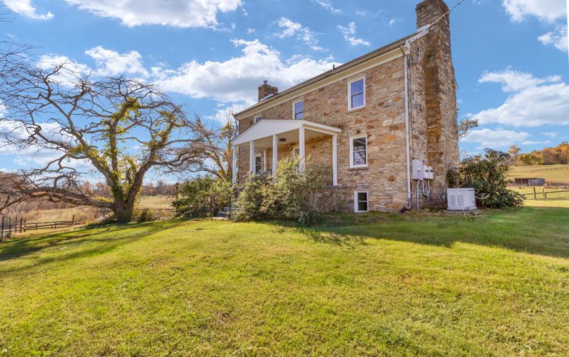 52-web-or-mls-BY1A8596