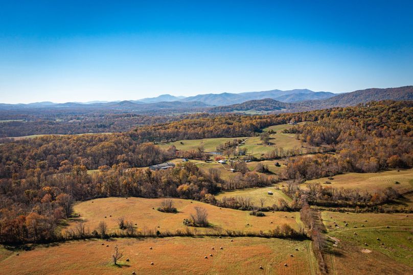 3-web-or-mls-Ashtree Lane-3