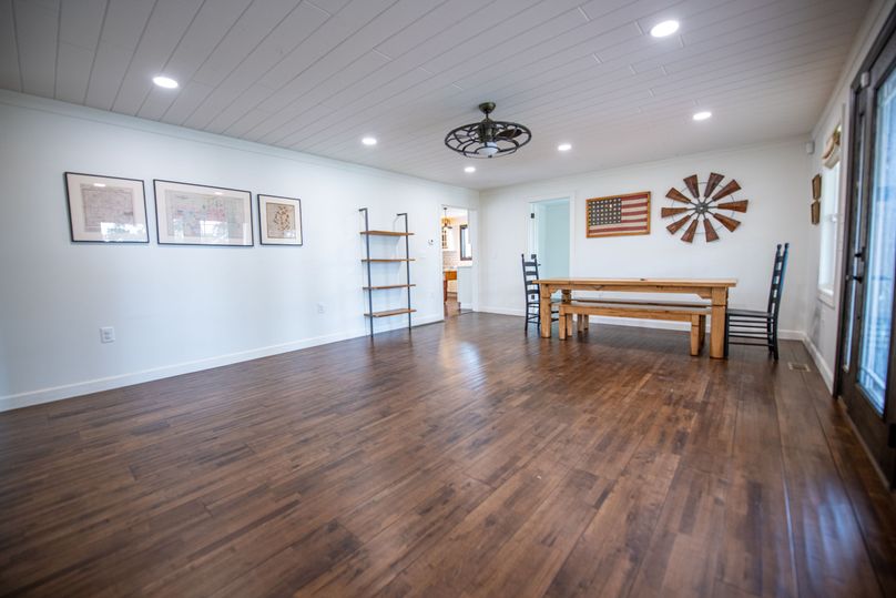 Pike IL 186 Speckhart Pro Photo-11