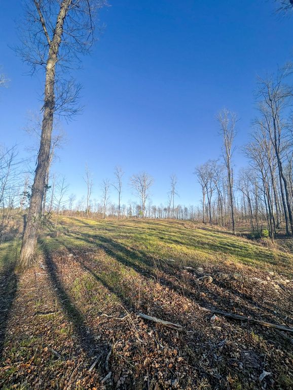 F642449B-0C66-42B5-B5BA-F07FD8B1C889