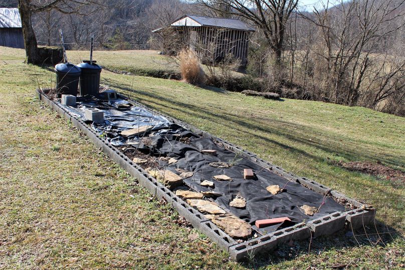 029 one of the many flower beds just out from the home