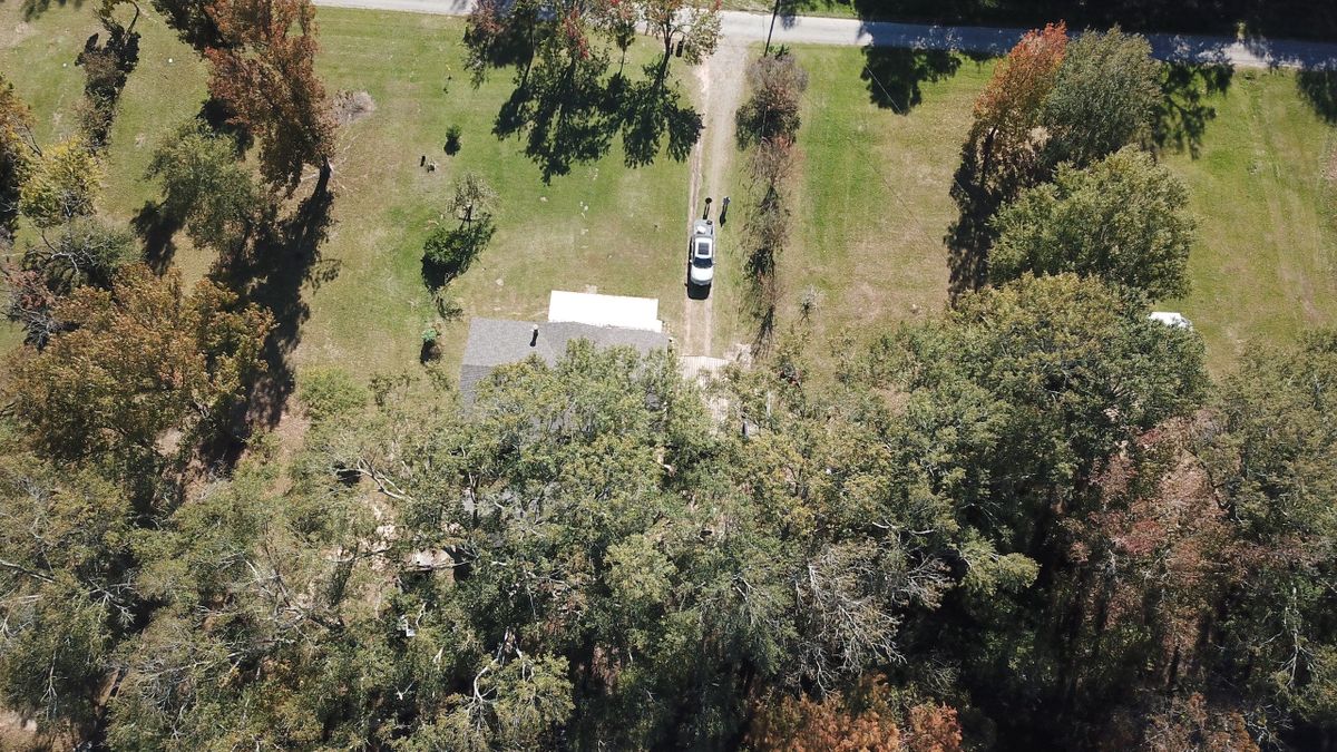 Lake Front Property With Camp Only Miles From Boeuf WMA Whitetail