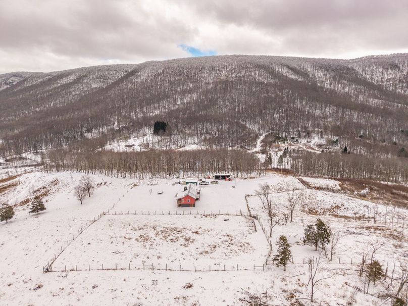 DJI_20251211122909_0082_D