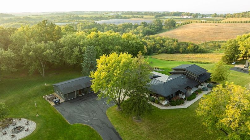 Copy of Winona MN 138 Featured_Pro Photo-90