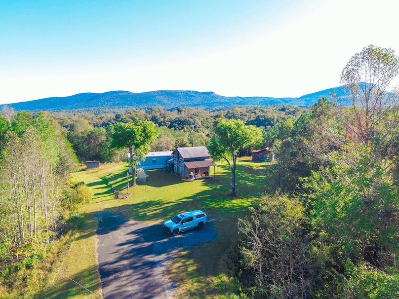 dji_fly_20241010_163604_887_1728592582010_photo