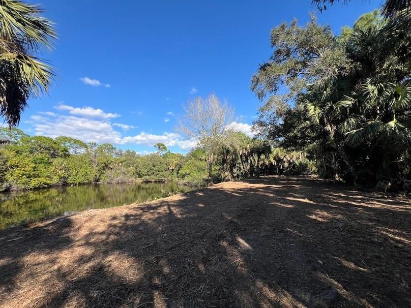 FECB9652-D5D3-4874-962D-0F1D69840AAB_1_105_c