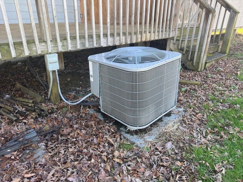 027 the outside heat pump