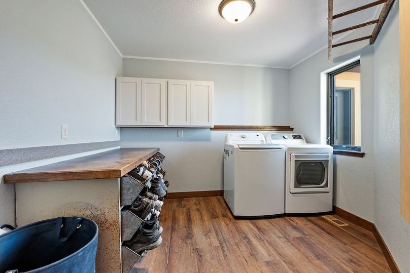 7 Laundry Room
