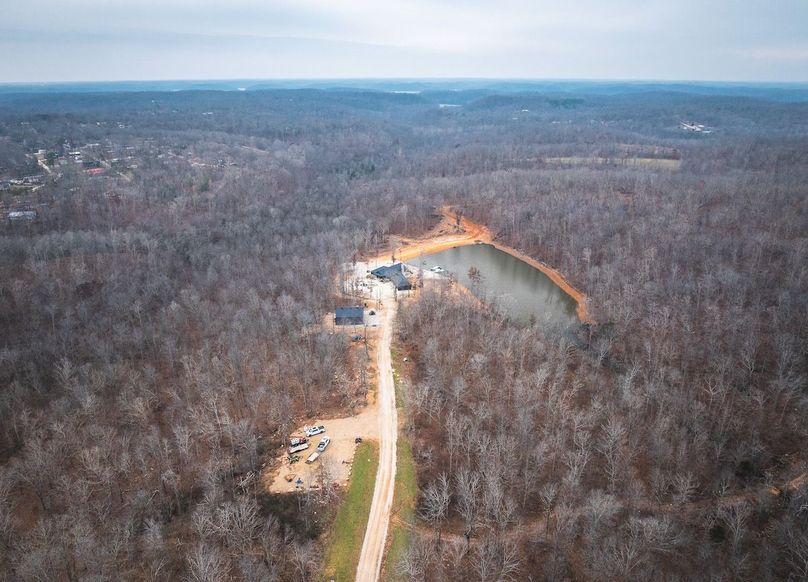 DJI_20251204053835_0262_D