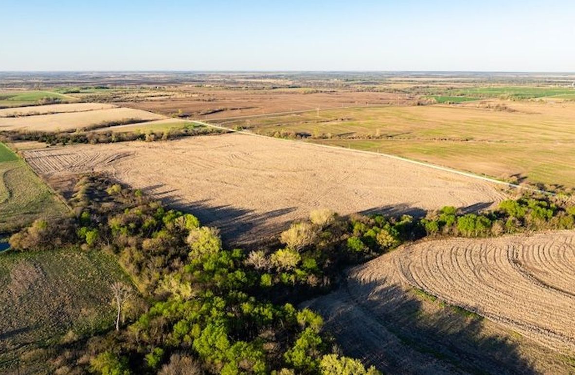 WabaunseeKansas887.39-11