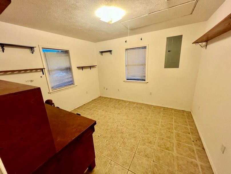 1F0B5039-B500-41C2-9170-E93E5F202E9D_1_105_c