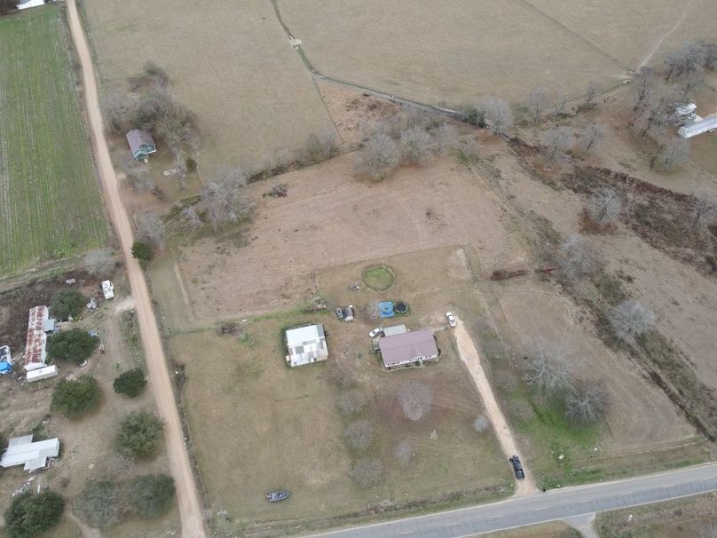 dji_fly_20251227_154112_772_1766872724625_photo