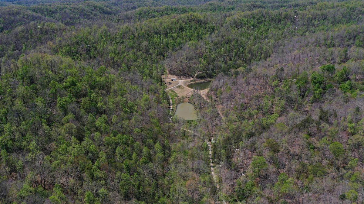 Secluded Recreation Property Near Yatesville Lake State Park ...