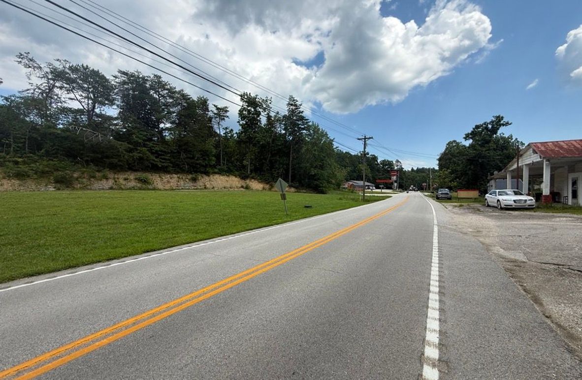 004 view along KY 15 and the property looking south towards the exit intersection
