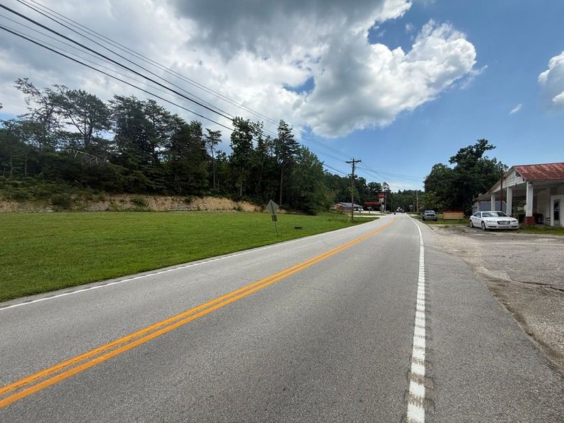 004 view along KY 15 and the property looking south towards the exit intersection