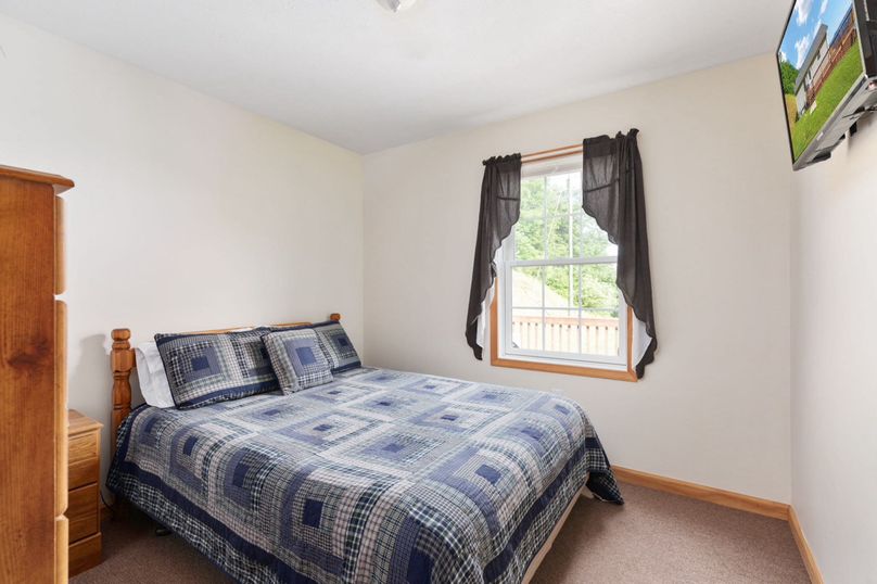 17-web-or-mls-IMGL0271TV