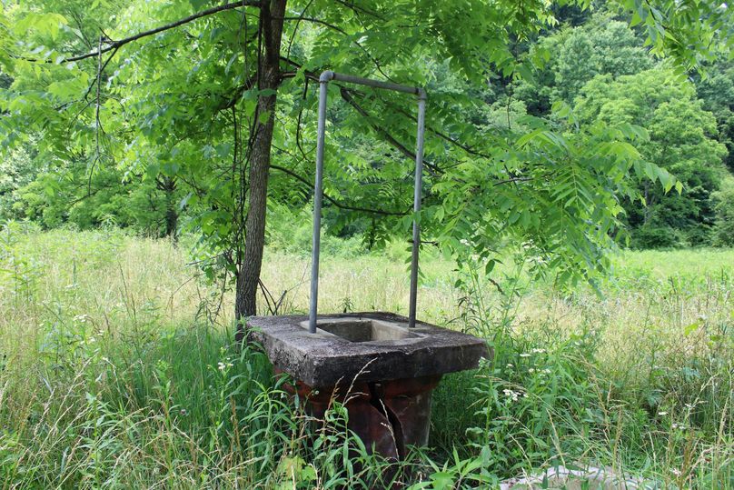 021 old water well