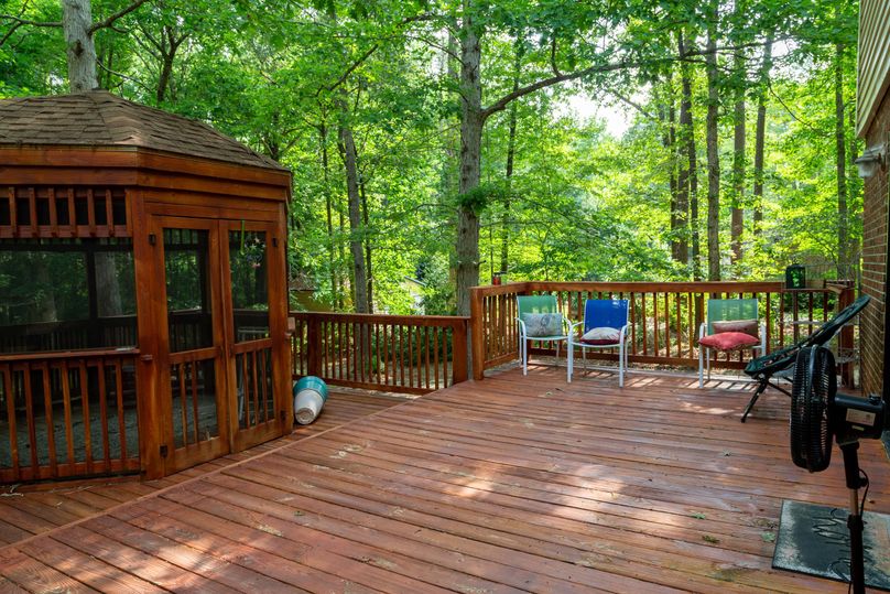 7686 Heritage Rd - Photos-51