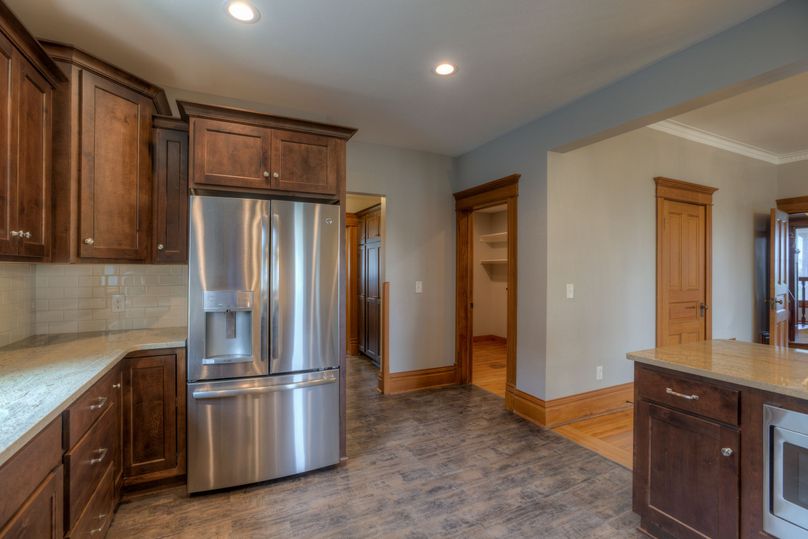 52230 221st Street_Full Res_12