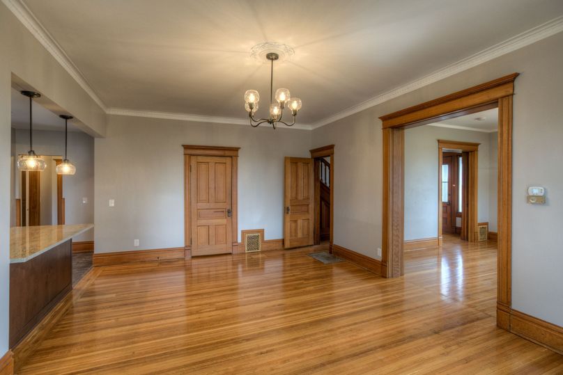 52230 221st Street_Full Res_07