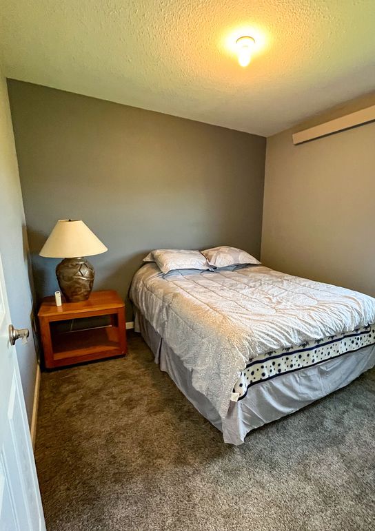 17 gray bedroom
