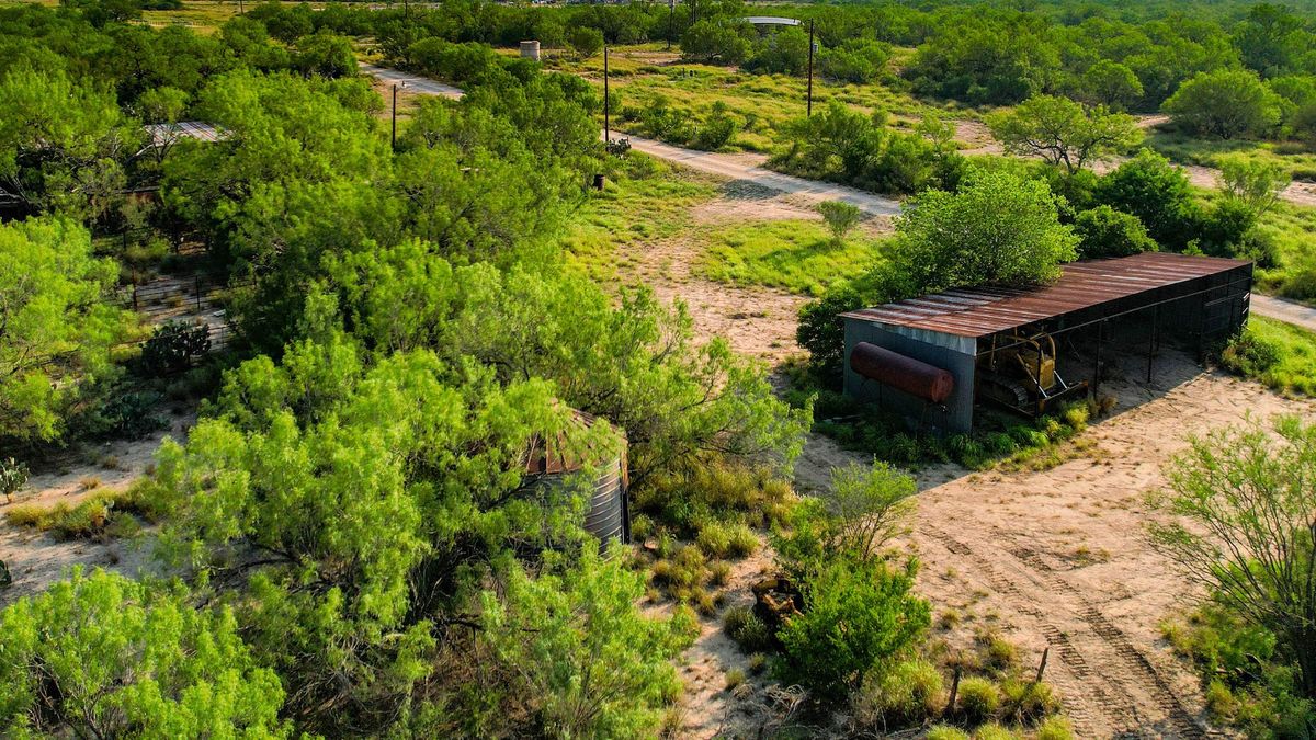 Frio River Frontage Whitetail Properties