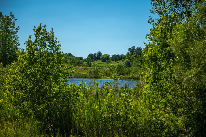 21 Beautiful build sites atop the hills