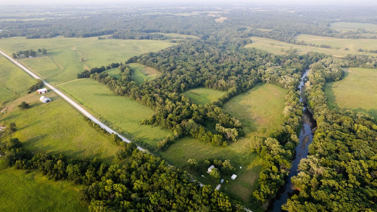 Compact Hunting Property With Deep History In Southeast Iowa