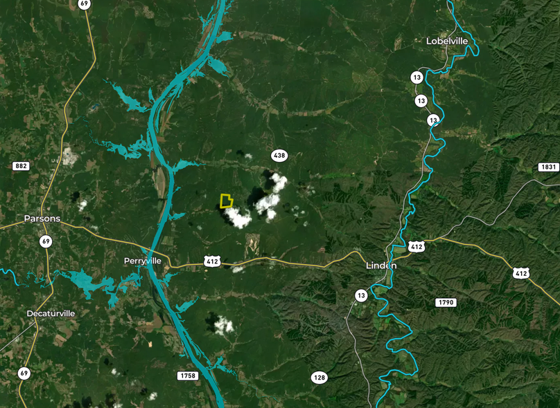 Perry Co TN 166_proximity
