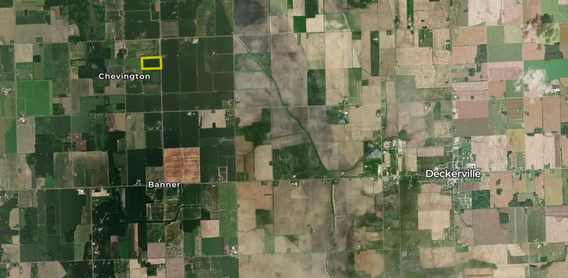 Sanilac 24.7 Stolicker Wide with town