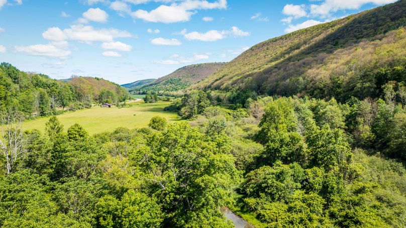 Schuyler_33.10_Ennis_Photos_35