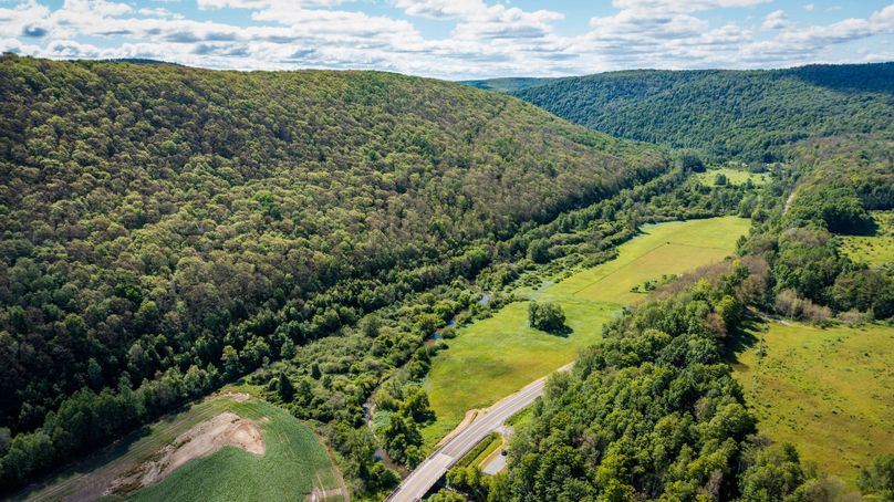 Schuyler_33.10_Ennis_Photos_12