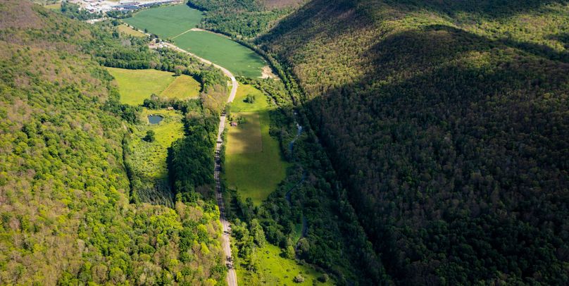 Schuyler_33.10_Ennis_Photos_31