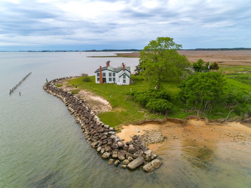 155ac_Crocheron_DORCHESTER_Aerial_001_MAIN