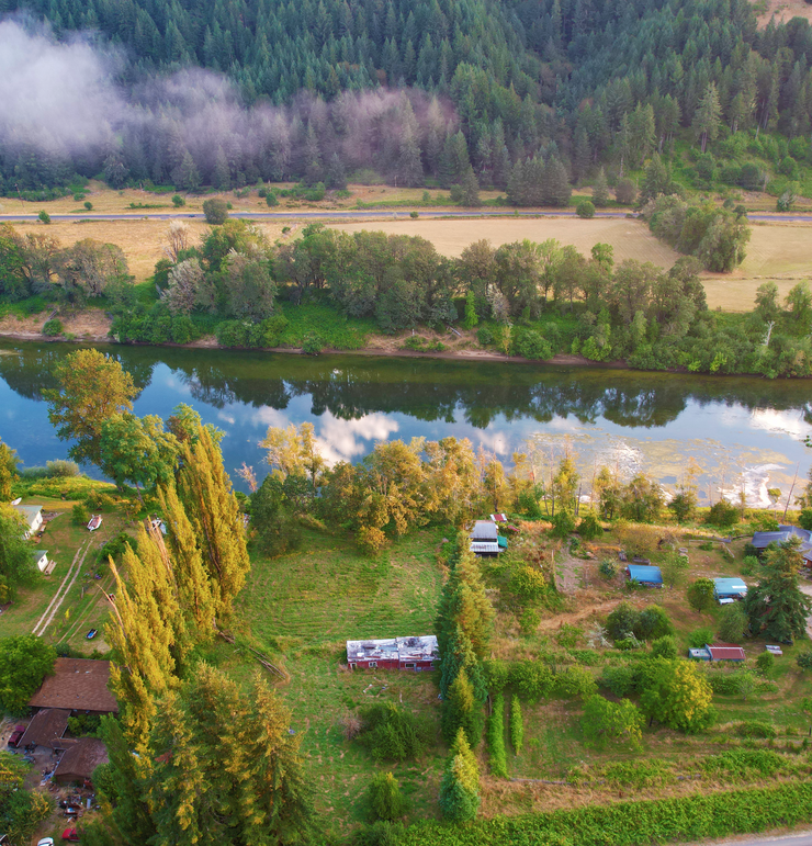 1.61 Douglas Ward River house