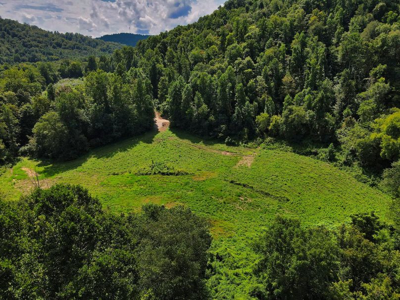 015 elevated view looking SE towards the gravel entry