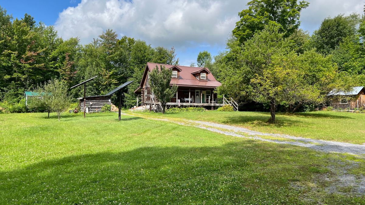Off Grid Log Cabin With Wooded Acreage Whitetail Properties