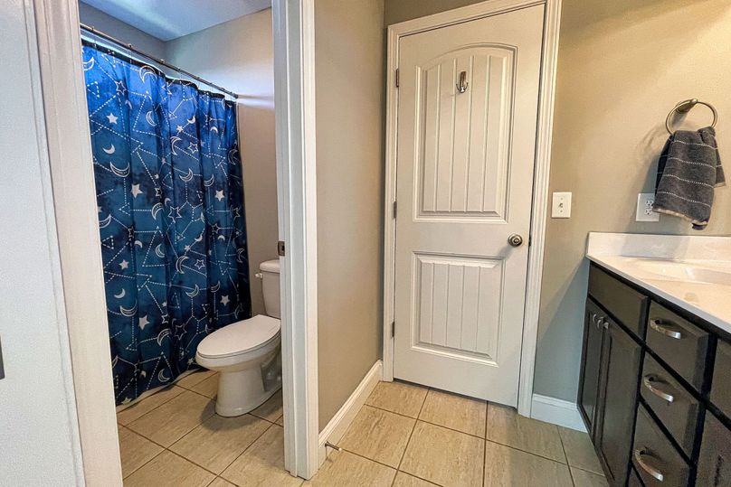 Bathroom 4