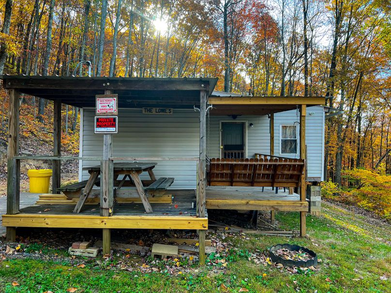 Ritchie, WV 14.081 AC Lowe-01