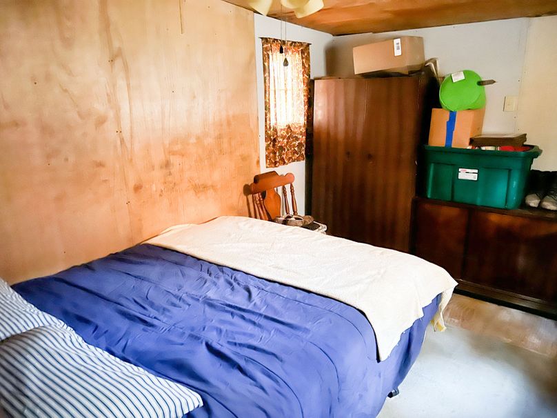 Ritchie, WV 14.081 AC Lowe-20