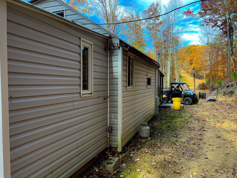 Ritchie, WV 14.081 AC Lowe-23