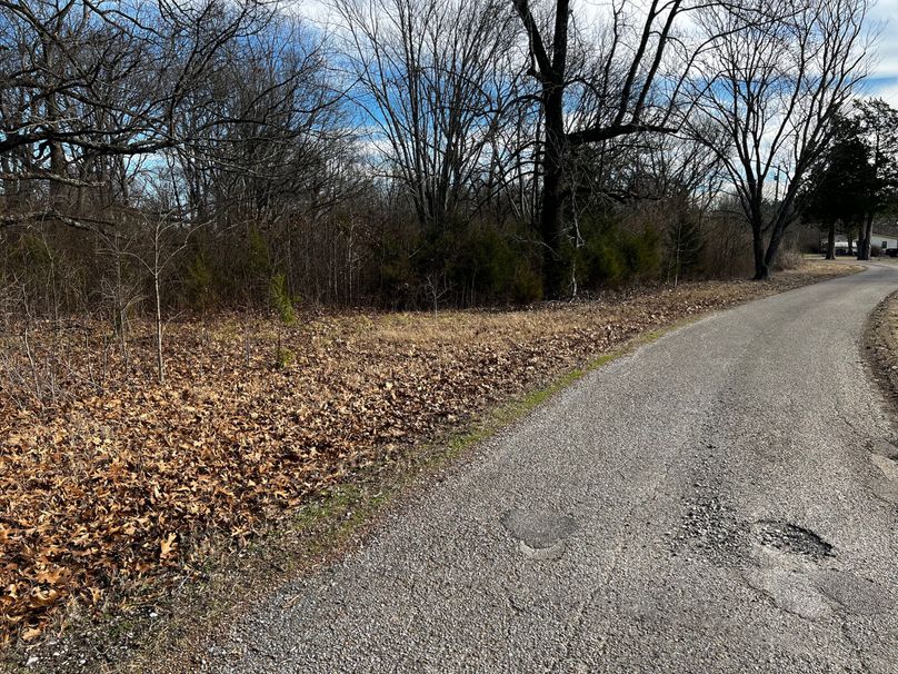 Hilltop Road Frontage