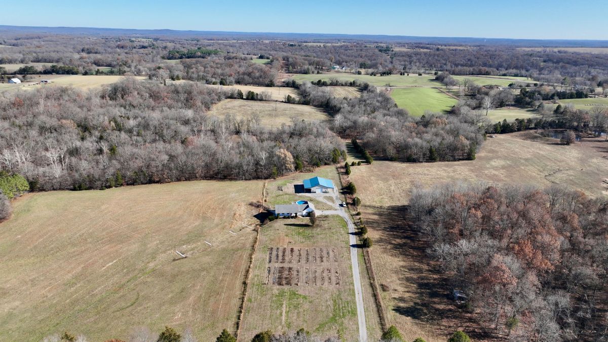 Beautiful Home And Outbuilding In A Quiet Rural Area | Whitetail Properties