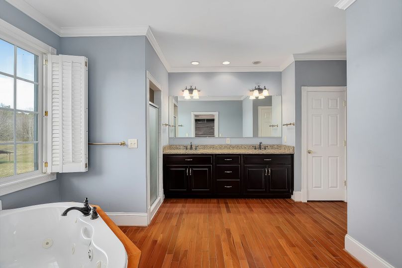 launch-production-and-design-1965-HWY-337-39