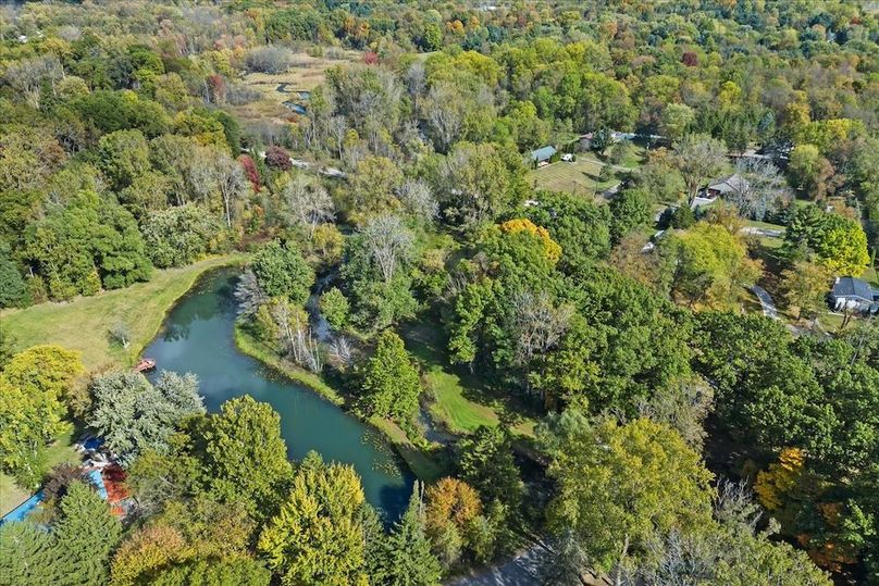 39-10932 Green Oaks Dr