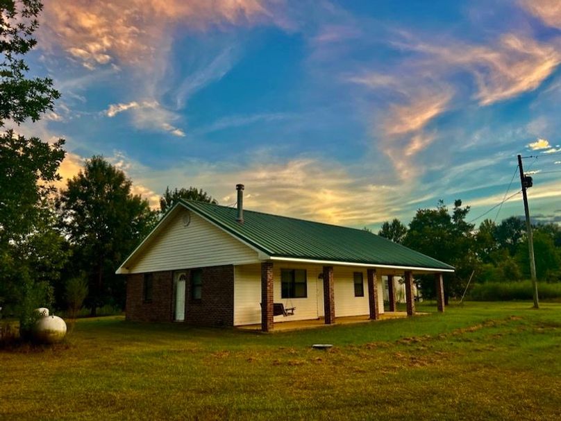 BED3D47C-1F99-4B34-9D26-096A6C897B4E_1_105_c