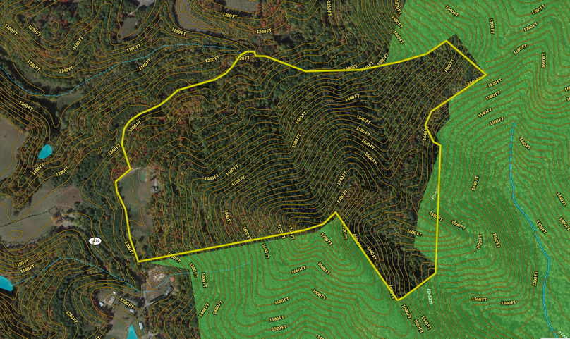 073 McCreary 102 Land ID zoomed in map with water features, contour lines and public land