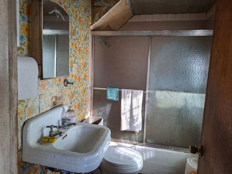 Tompkins_30.32_Hildreth_Estate_Phoros_7