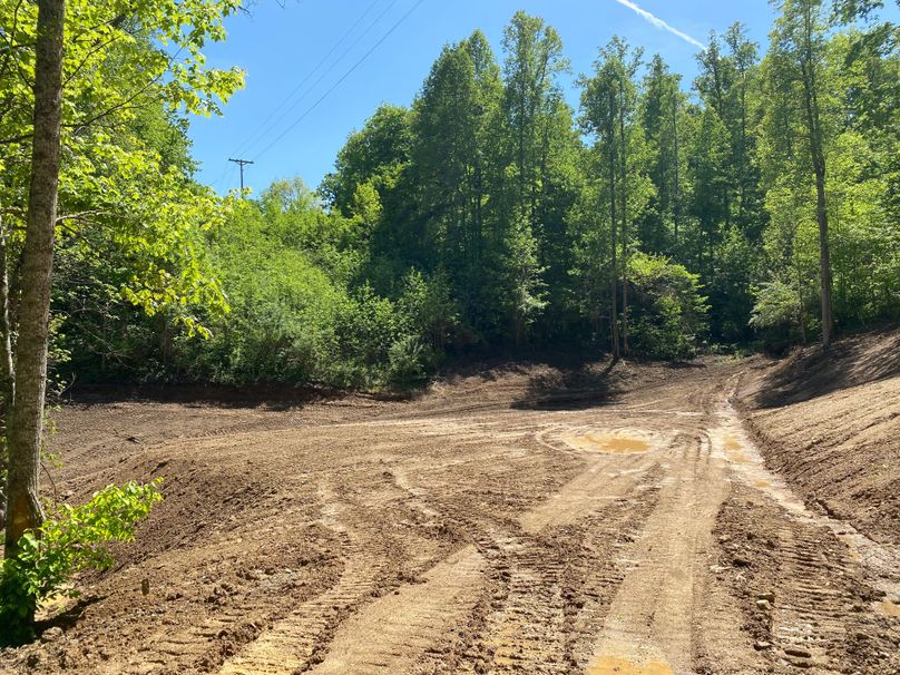 017 the beautiful house seat just waiting for a home, cabin or RV copy